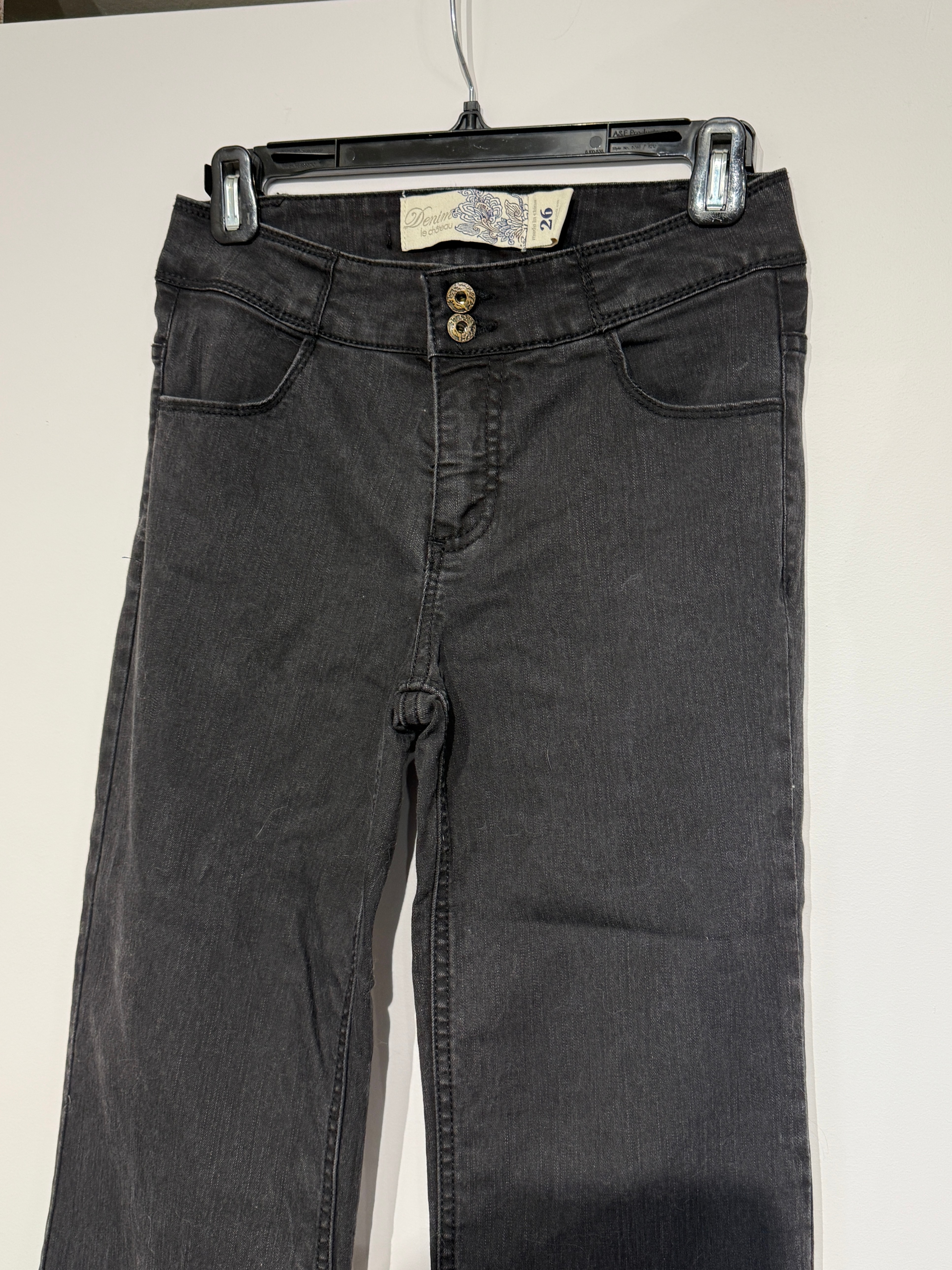 Le Chateau Washed Black Flare Jeans Size 26 Horsebit Accent NWOT - photo 2