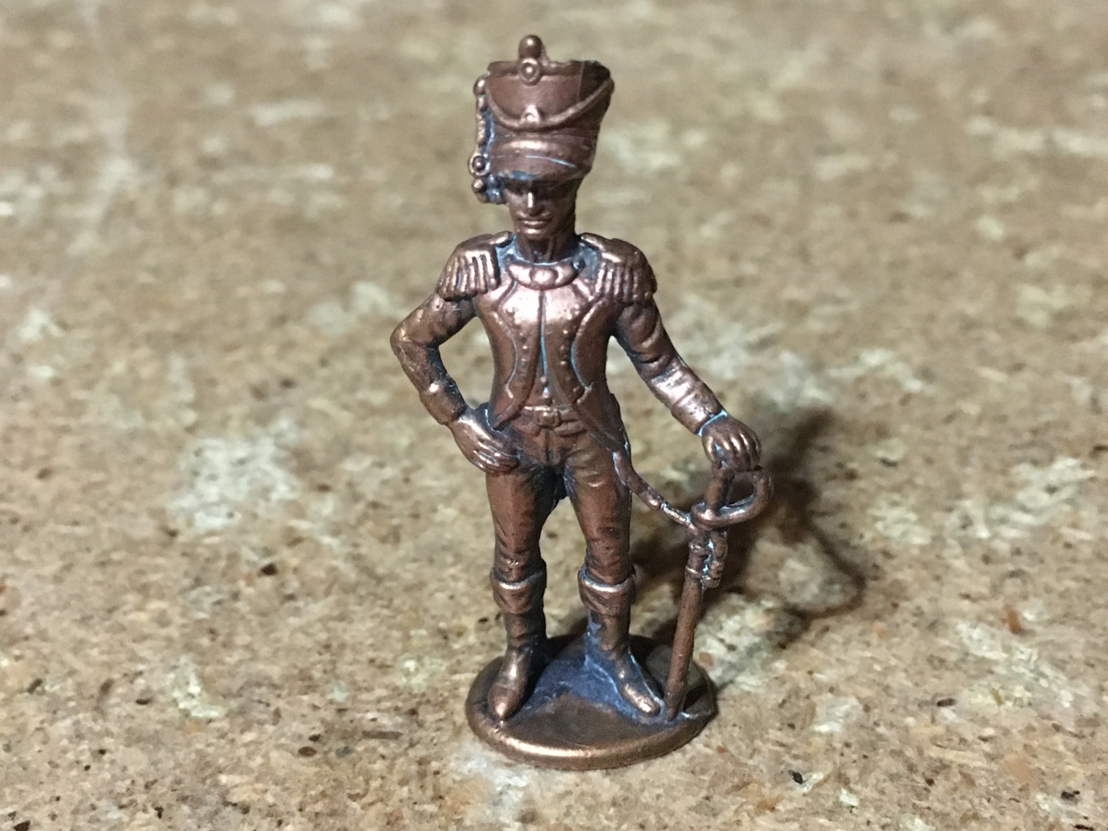 VINTAGE METAL MILITARY TINY SOLDIER FIGURE COPPER COLOR