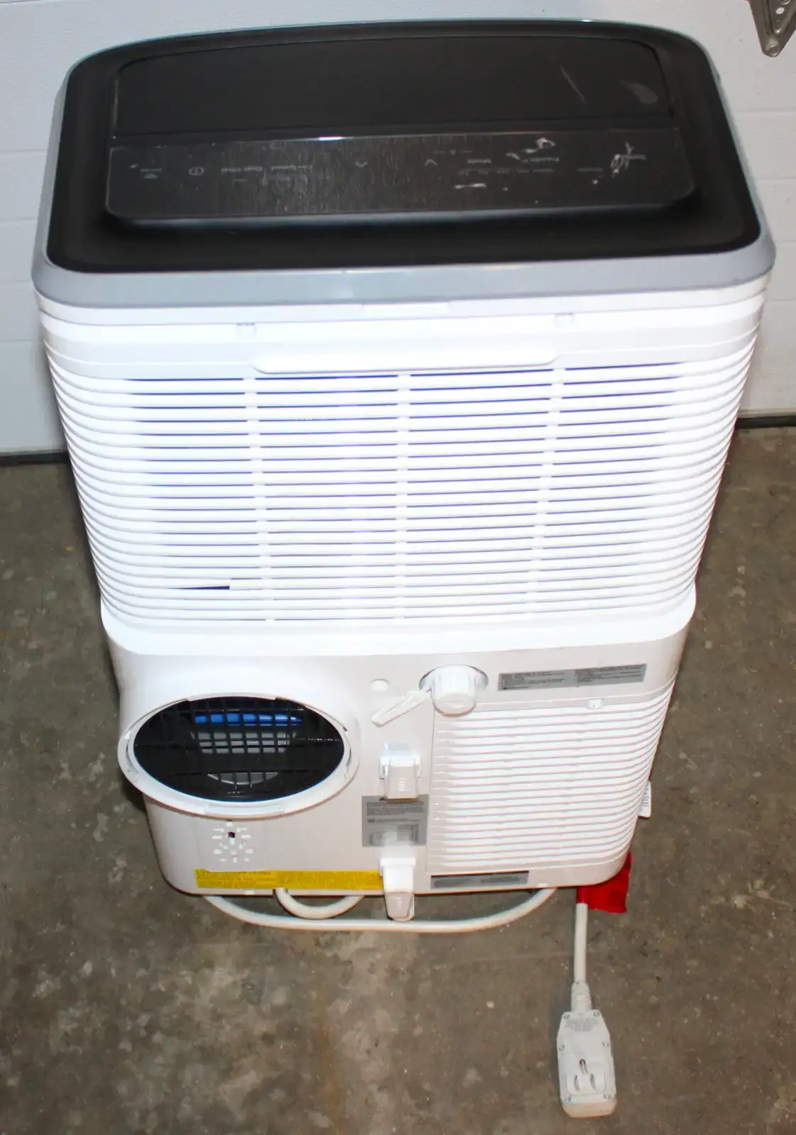 Frigidaire Portable Air Conditioner - Works Great (Scratched) - photo 5
