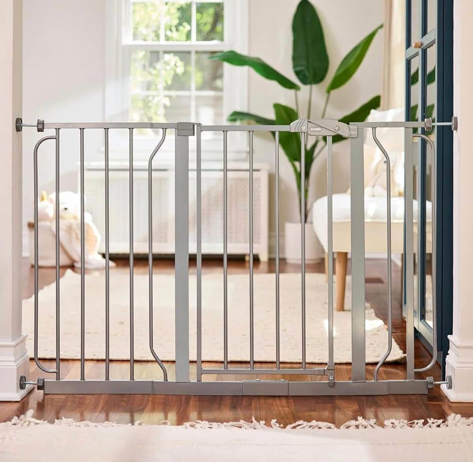 Regalo Easy Step 49-Inch Extra Wide Baby Gate - Grey