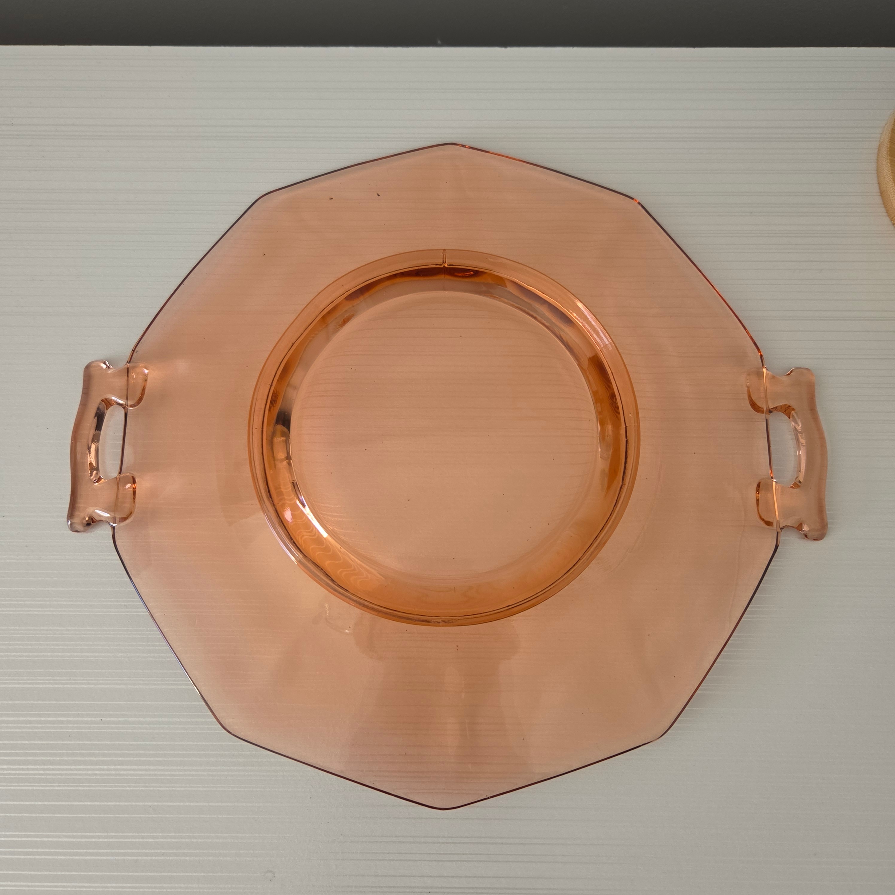 Vintage Pink Depression Glass Sandwich Platter - Pre-Loved! ✨ - photo 5