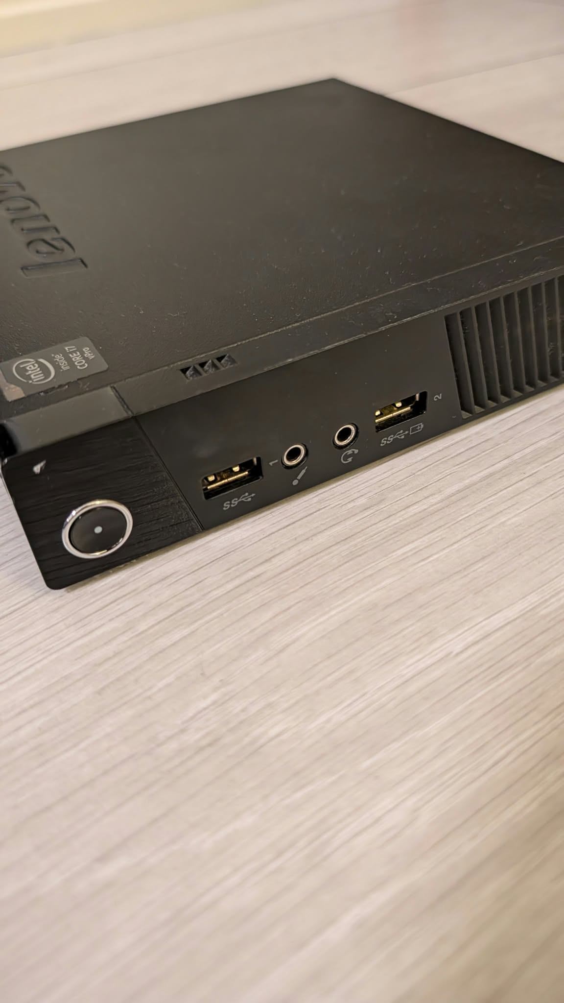 Lenovo ThinkCentre M93p Tiny Mini PC