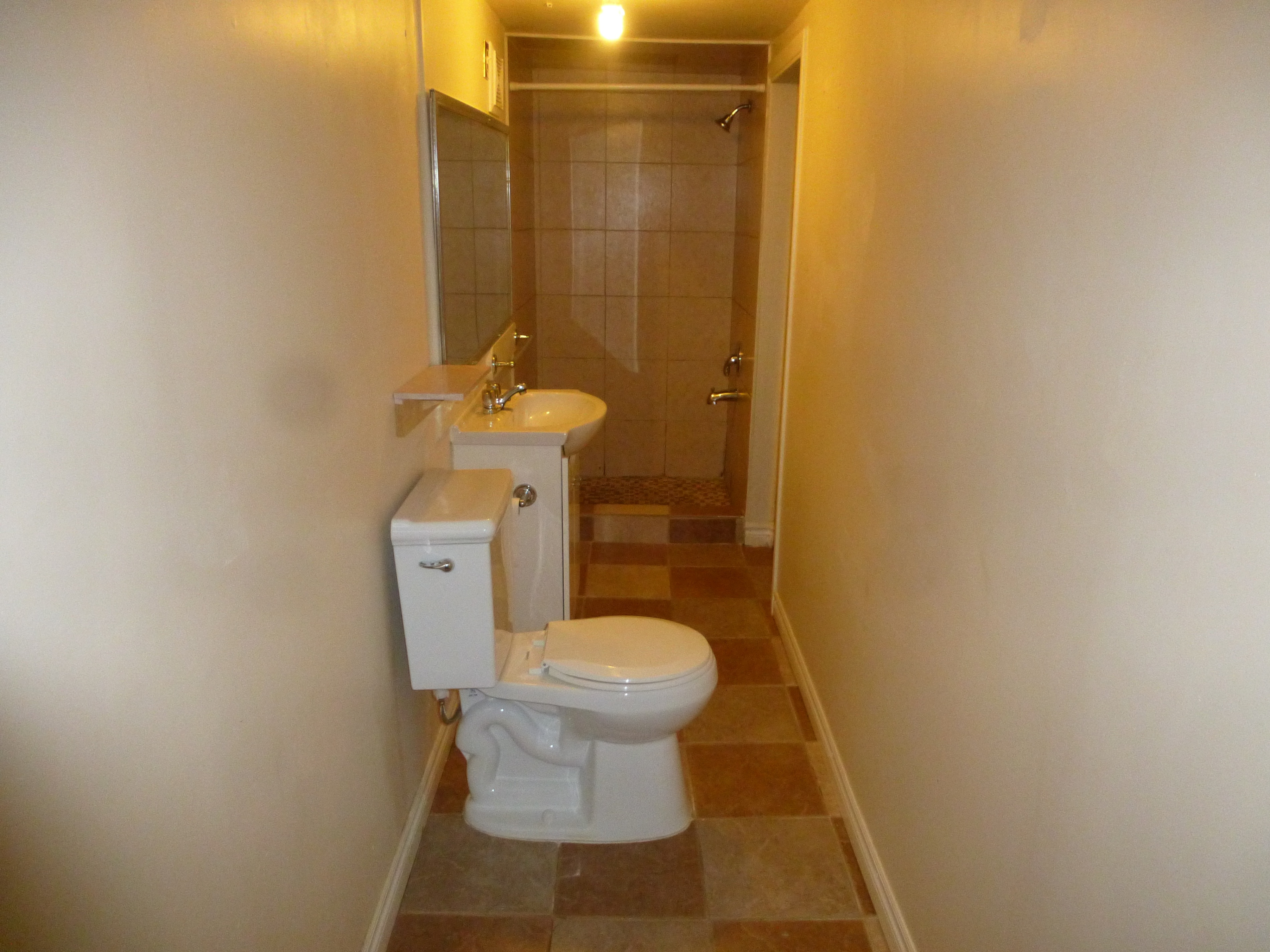 2 bedrooms basement apartment - photo 3