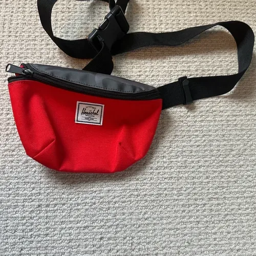 Herschel Fanny Pack