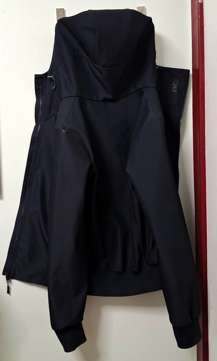 Bench Woman's Full-Zip Hooded Softshell Jacket Excellent Shape - photo 5