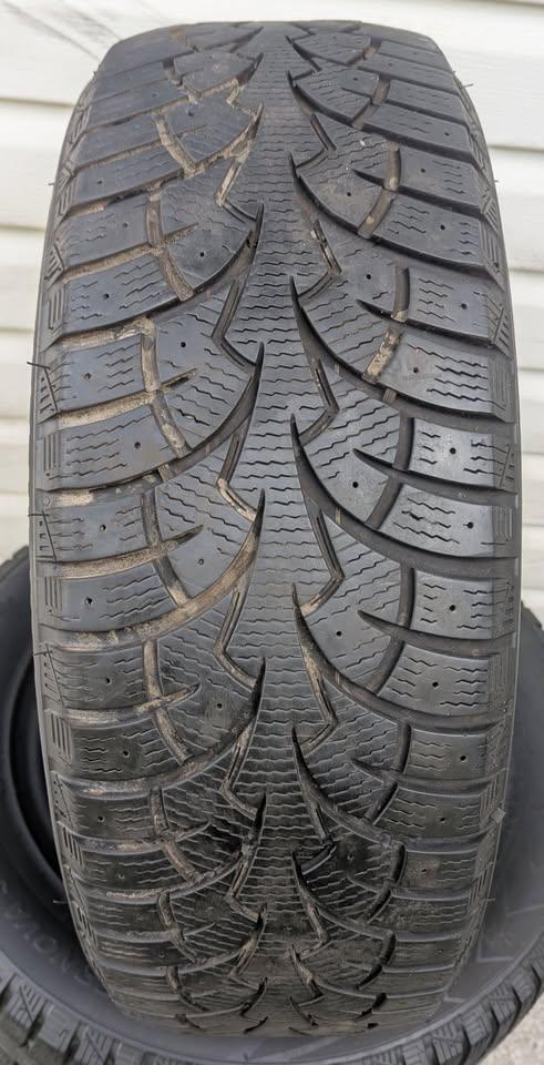 215 60 R16 M+S Zmax WinterNova Stud I