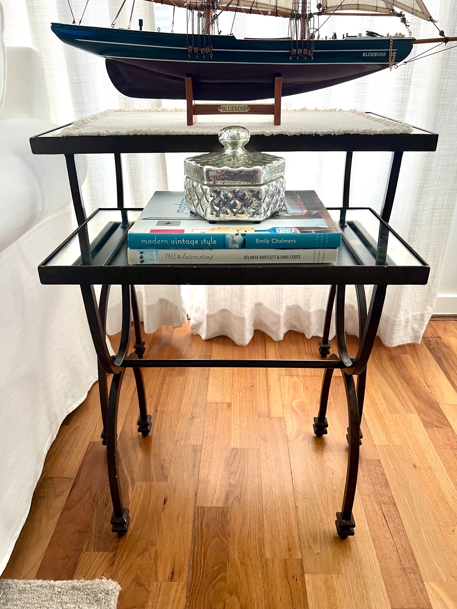 Pottery Barn Iron & Glass Nesting Tables – Set of 2 - photo 3