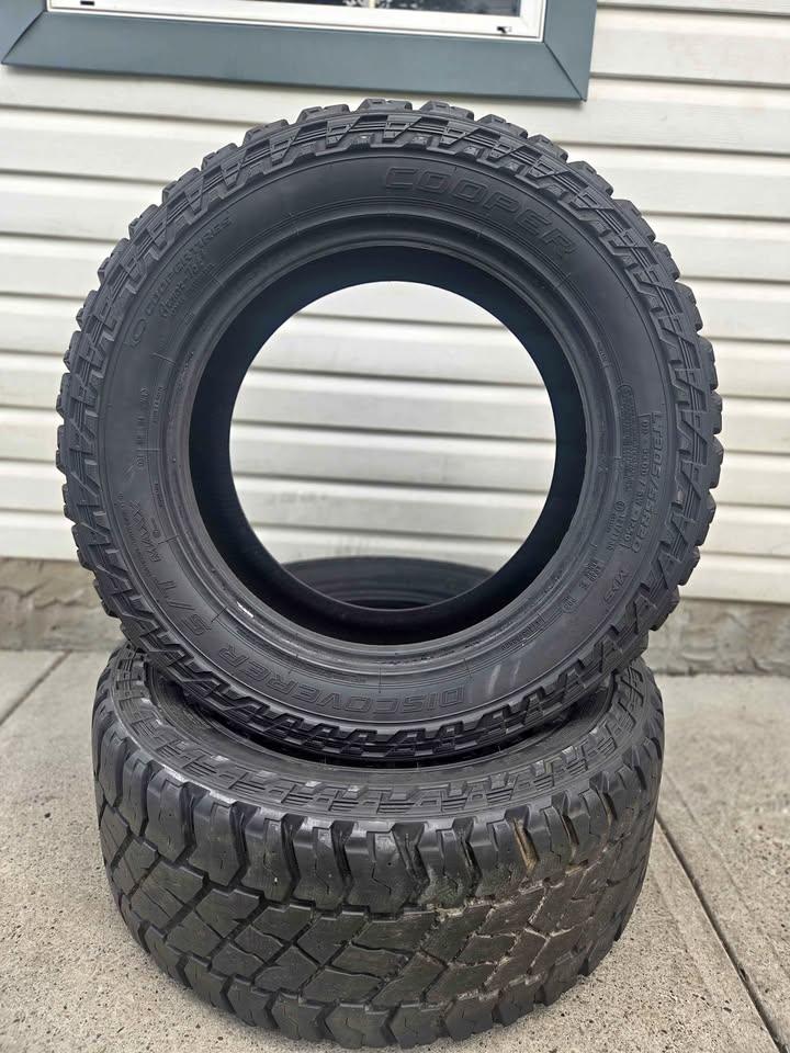 2 Cooper Discoverer S/T MAXX Tires LT305/55R20 - photo 2