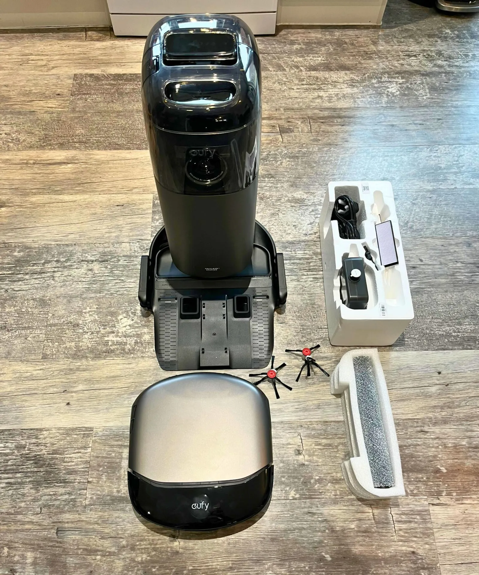 eufy S1 Pro Omni Robot Vacuum/Mop - photo 3