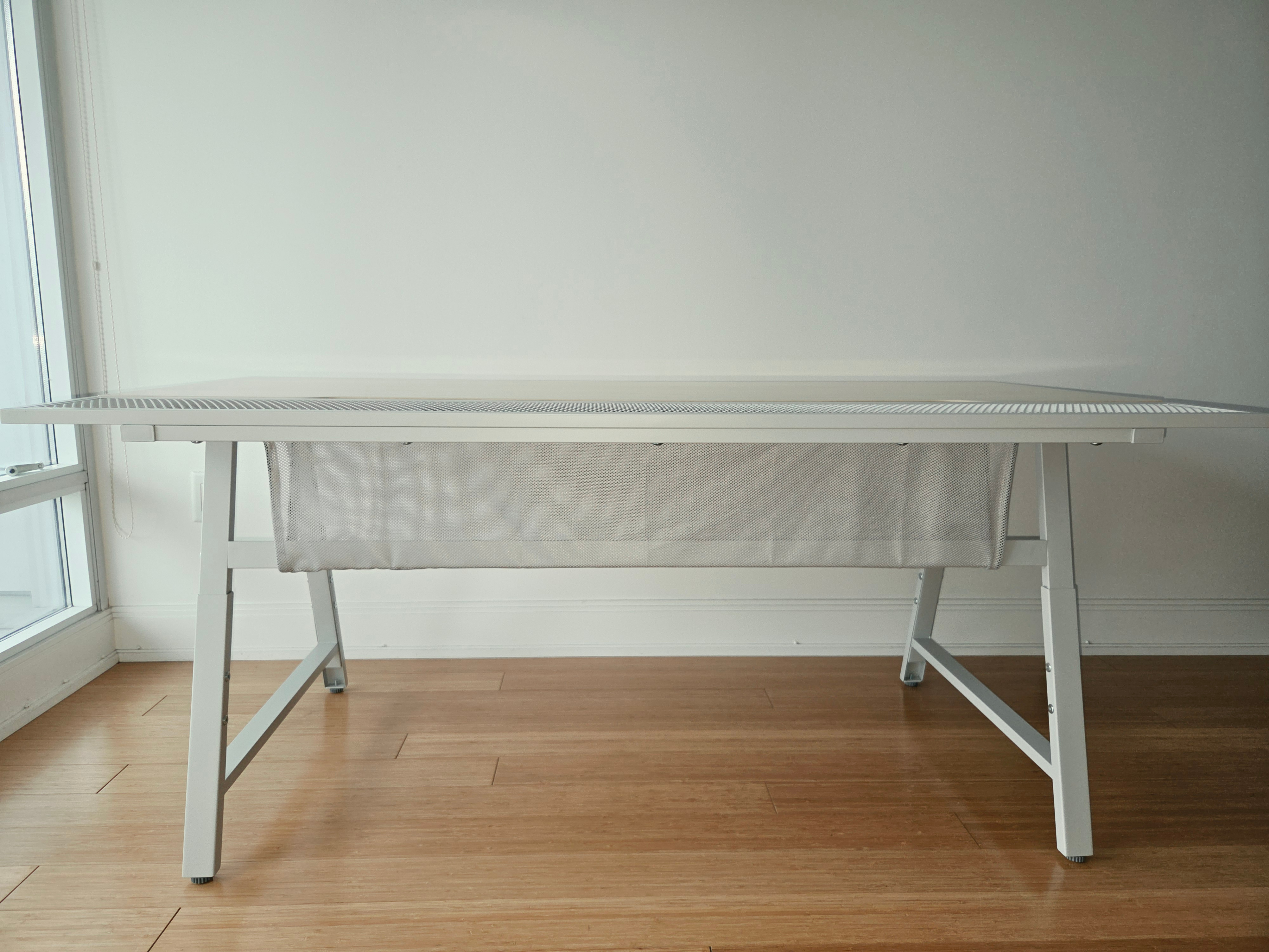 IKEA UTESPELARE Gaming Desk 160x80, Height Adjustable - photo 2