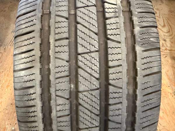 PAIR of 275/50/20 Cooper Discoverer SRX LE MO with 70% tread - photo 2