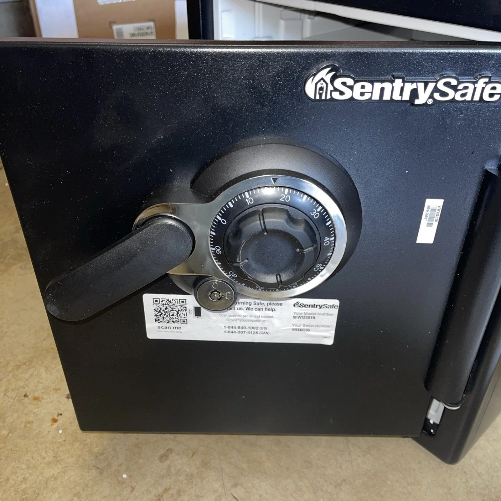 SentrySafe SFW123GDC Fireproof Waterproof Safe 1.23 cu ft - photo 2