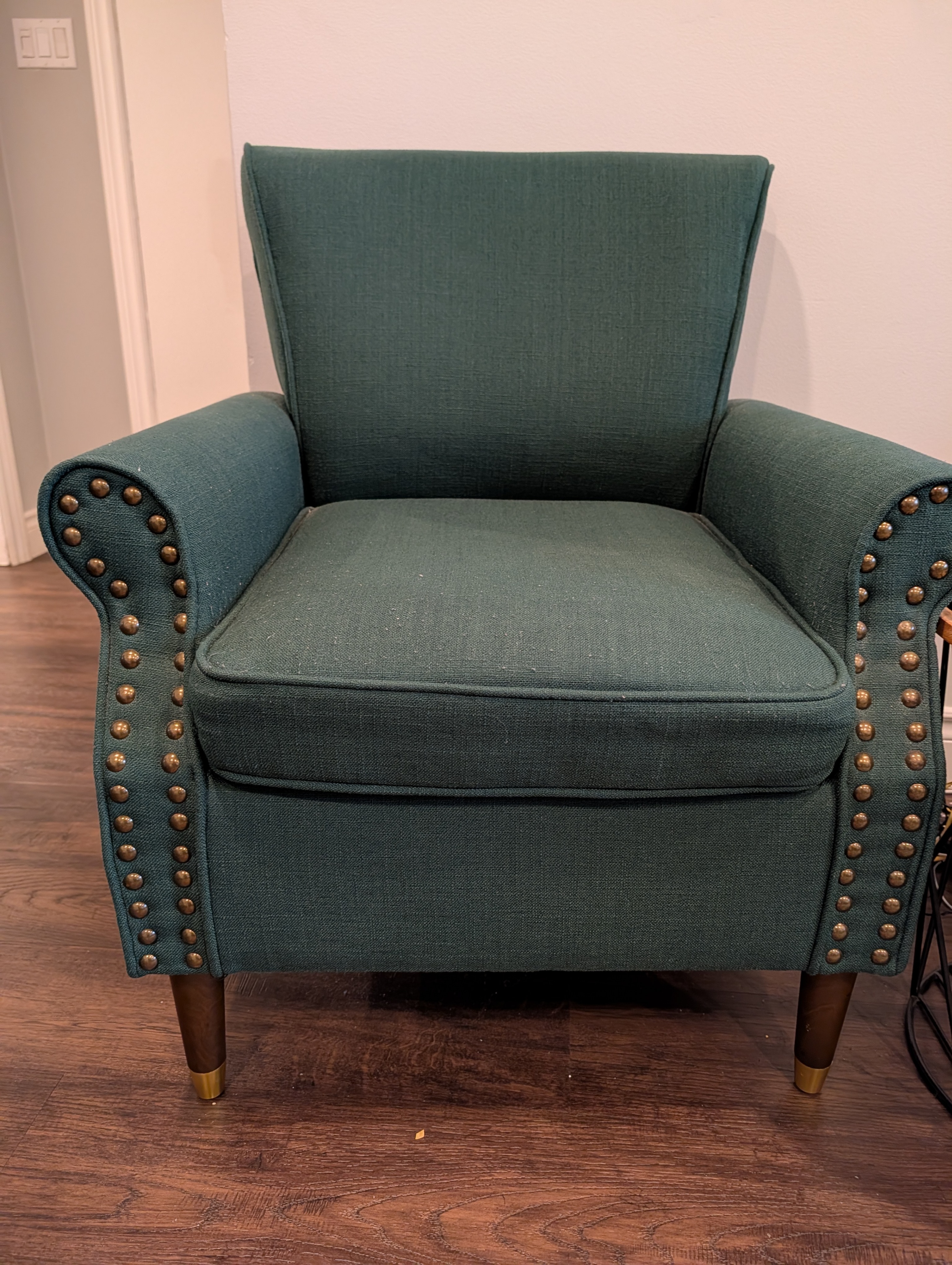 Mooresville Upholstered Armchair with Solid Wood Legs - photo 2