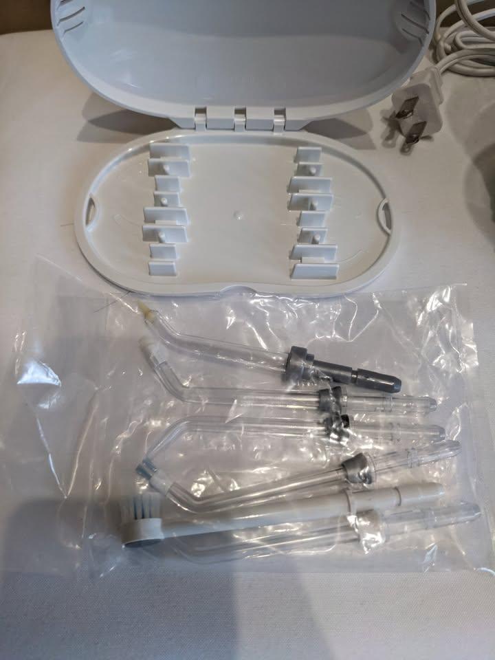 Waterpik WP-150 Ultra Plus Water Flosser - photo 3