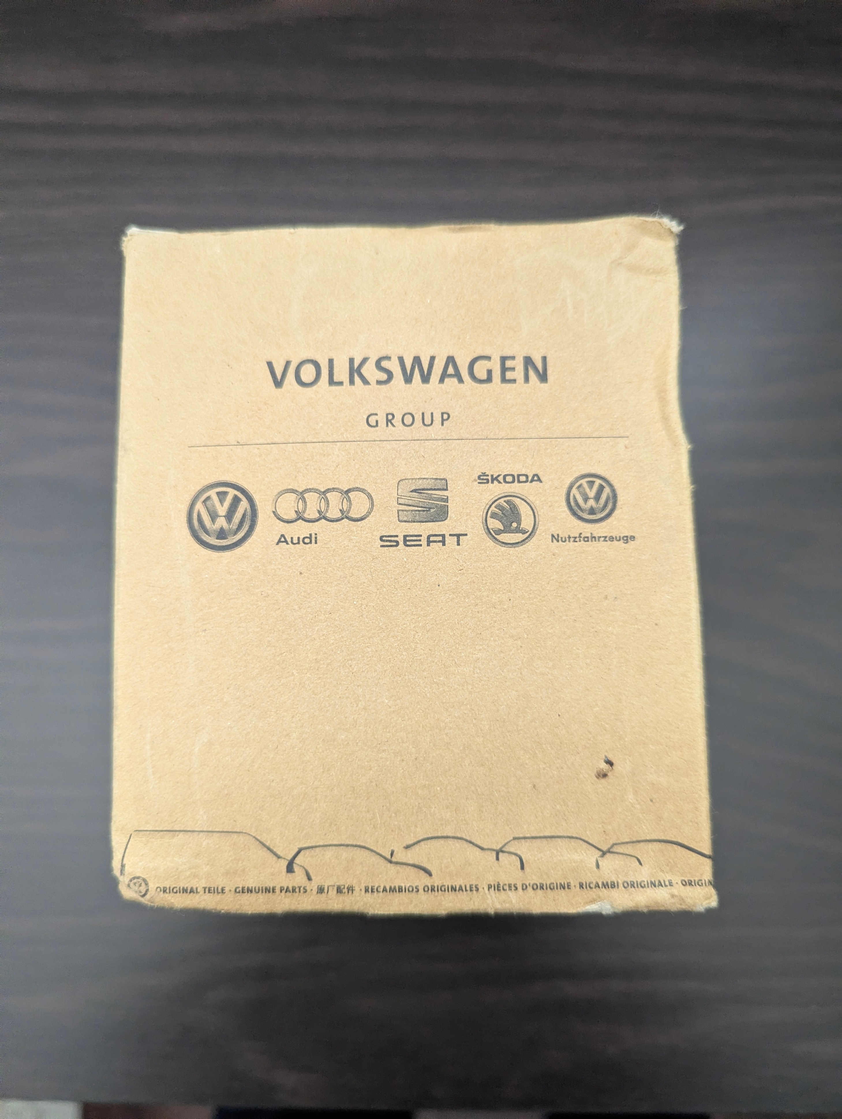 Volkswagen Group Oil Filter (078 115 561 J)