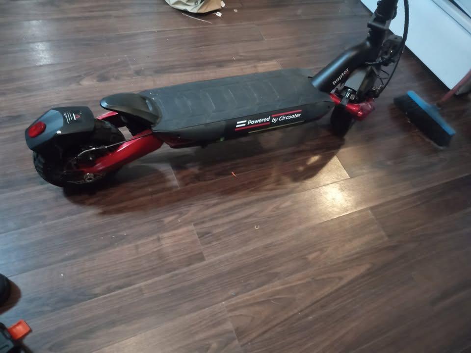 New Circooter Raptor 1000watt 48V FOLDING SCOOTER - photo 5