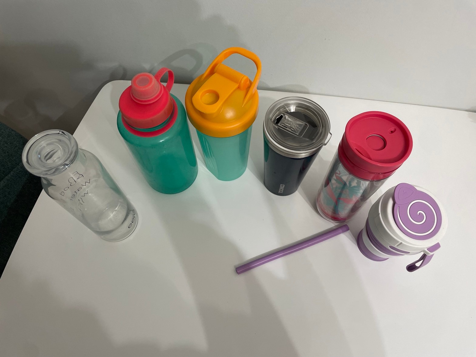Water bottles and travel mugs, 6 pieces - photo 2