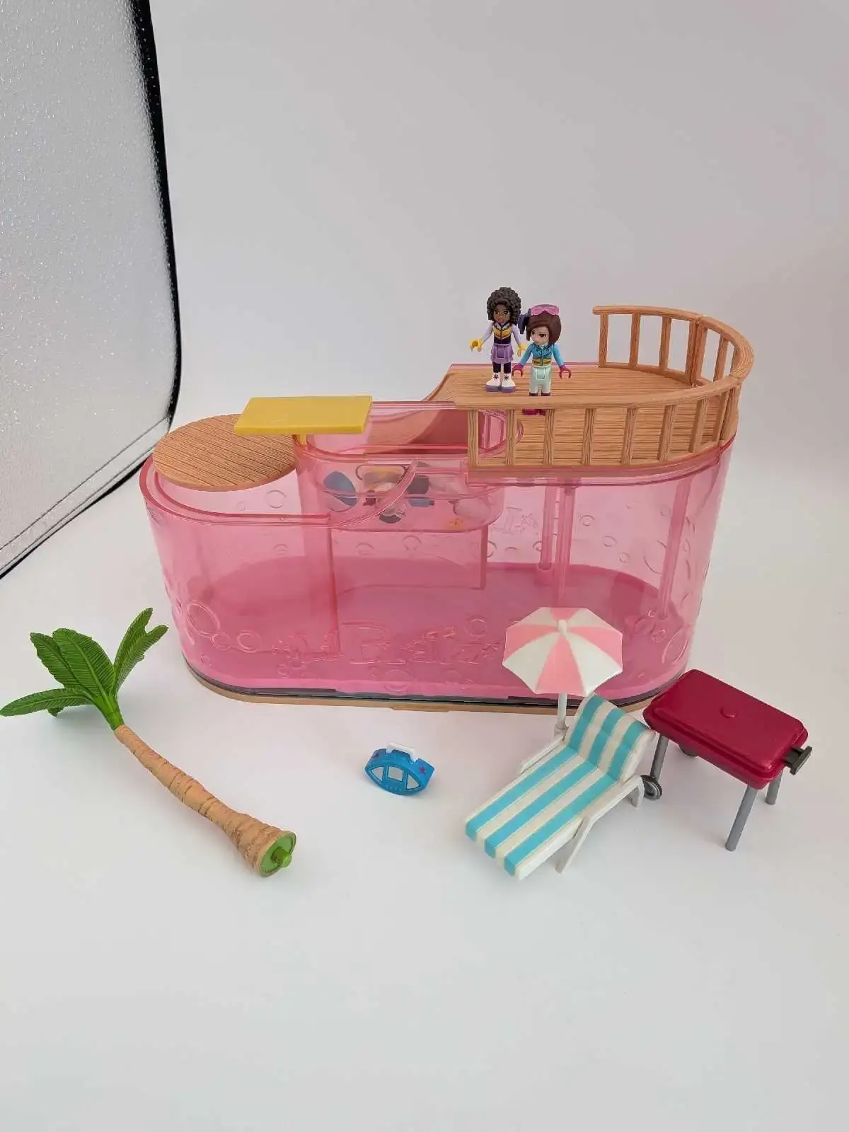 Barbie Pool and Accessories Playset - photo 3