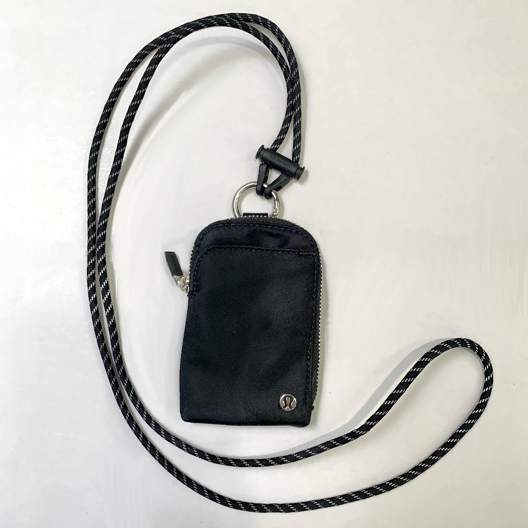 Lululemon Wearable Card Case