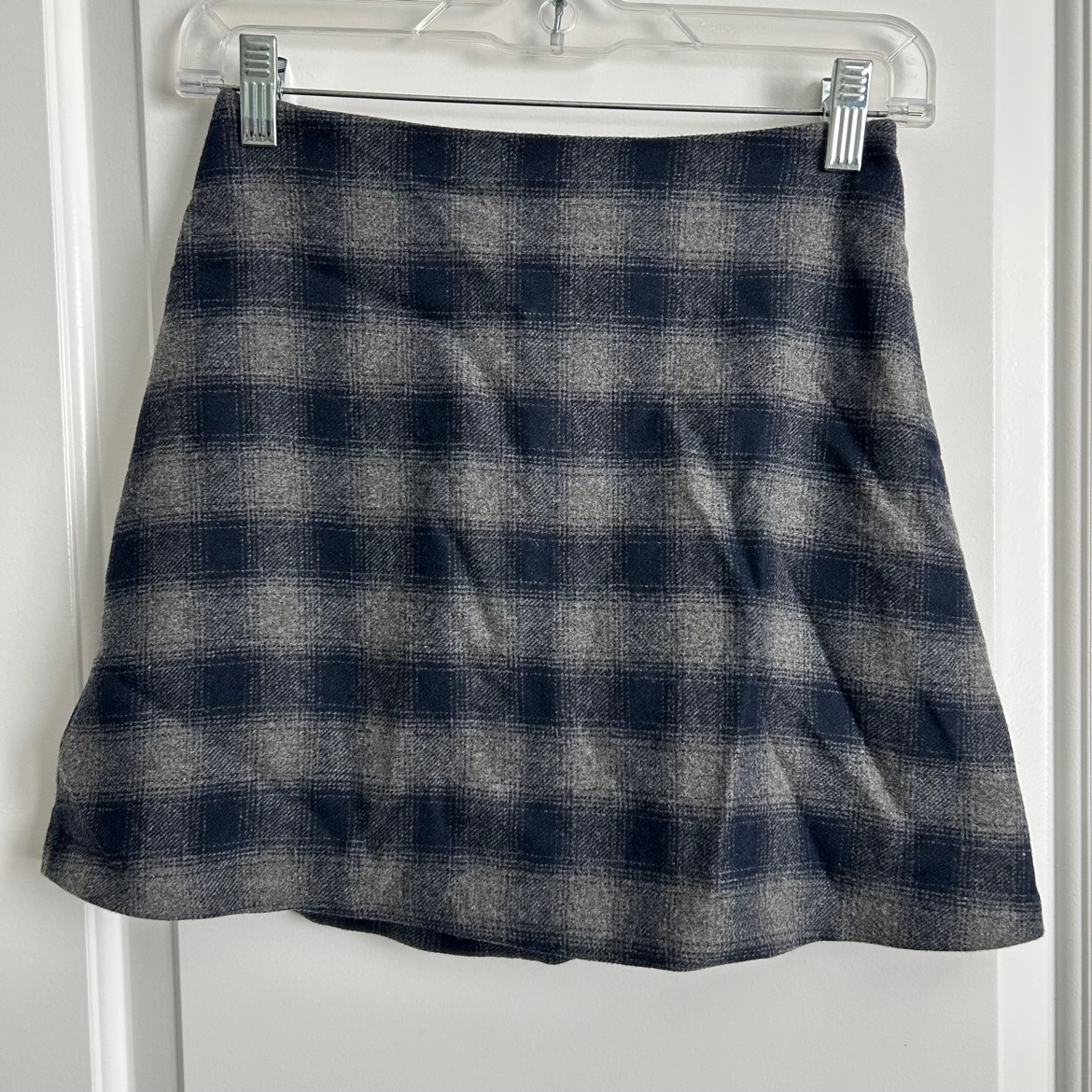 Wilfred Navy/Grey Plaid Wool Mini Skirt – 00, Like New