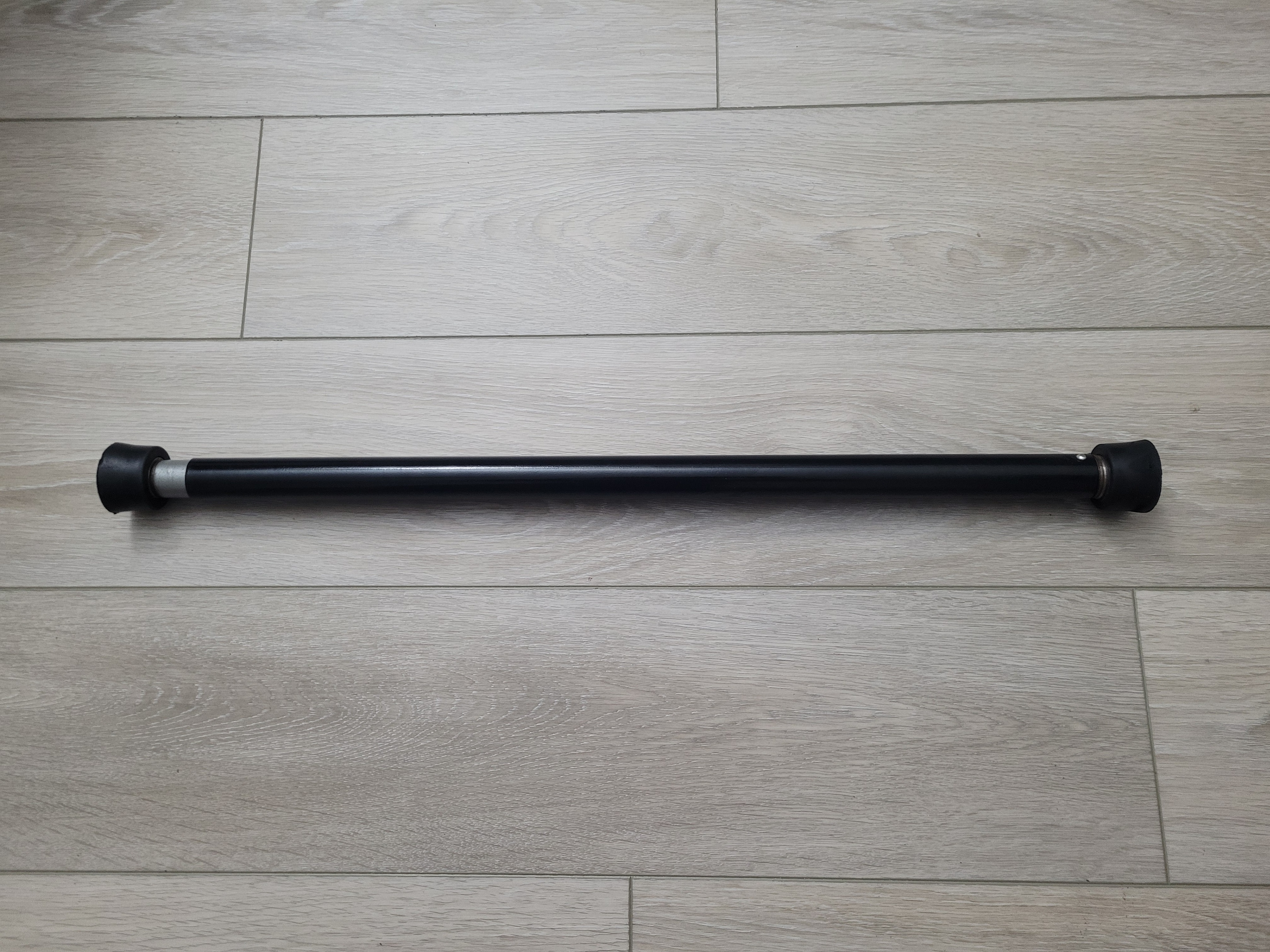 Adjustable Doorway Pull-Up Bar – Max Length 3.3ft - photo 2