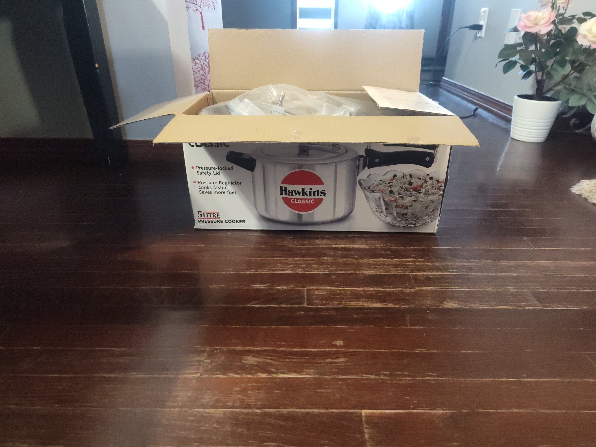 Hawkins 5L Pressure Cooker — NEW Sealed — $40 (Flash Sale) - photo 2
