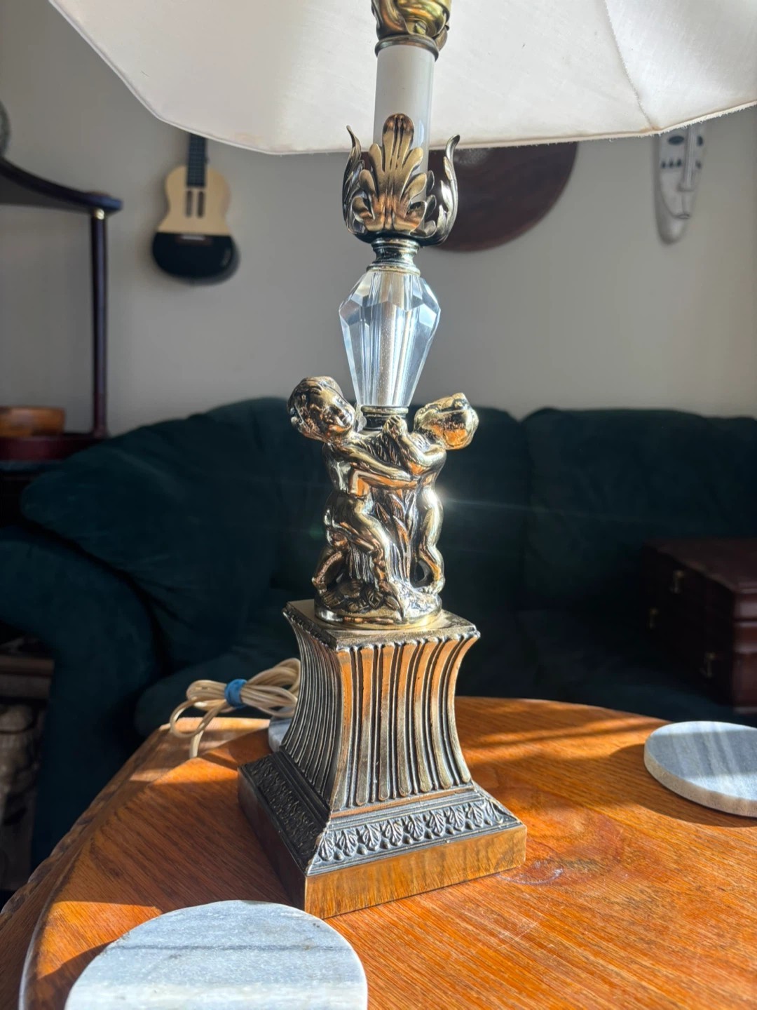 Pair of Vintage Brass Cherub Lamps - photo 2