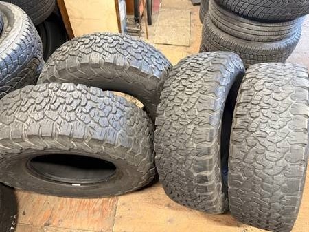 SET of 285/75/16 LT 126/123R BFG All Terrain T/A KO2 w 60% tread - photo 2