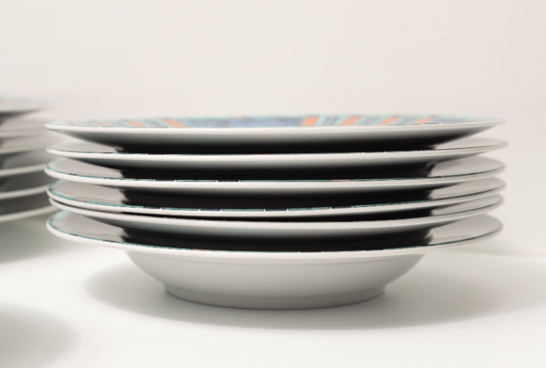 Pfaltzgraff Cityscape Dinnerware 30p Set Frank Lloyd Wright - photo 5