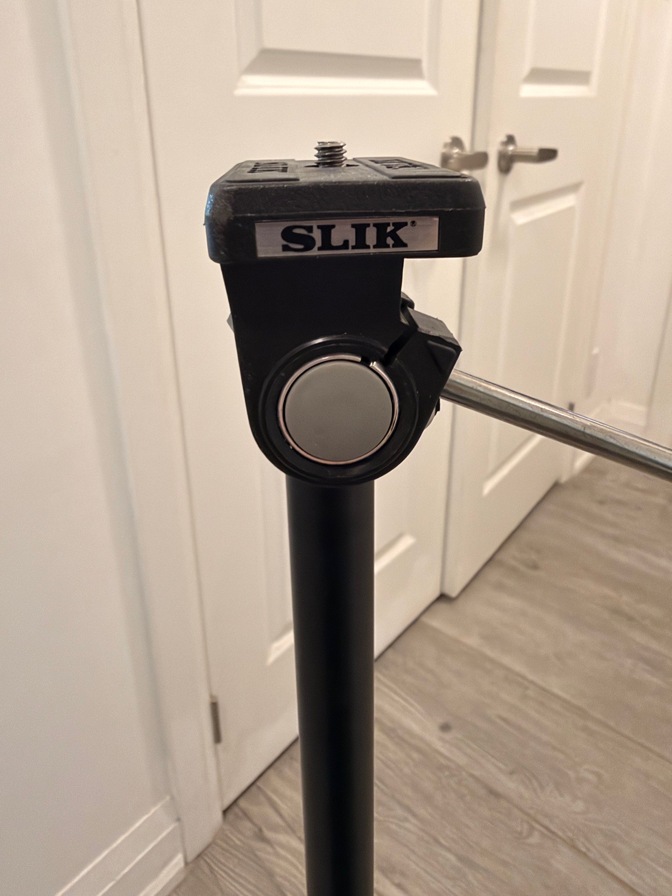 SLIK Compact II Lightweight Tripod with Carry Bag - photo 4