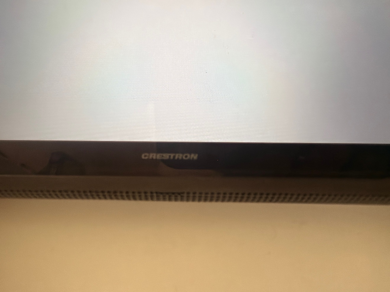 Crestron TS-1070-GV 10.1" Touch Panel - Tabletop - photo 2