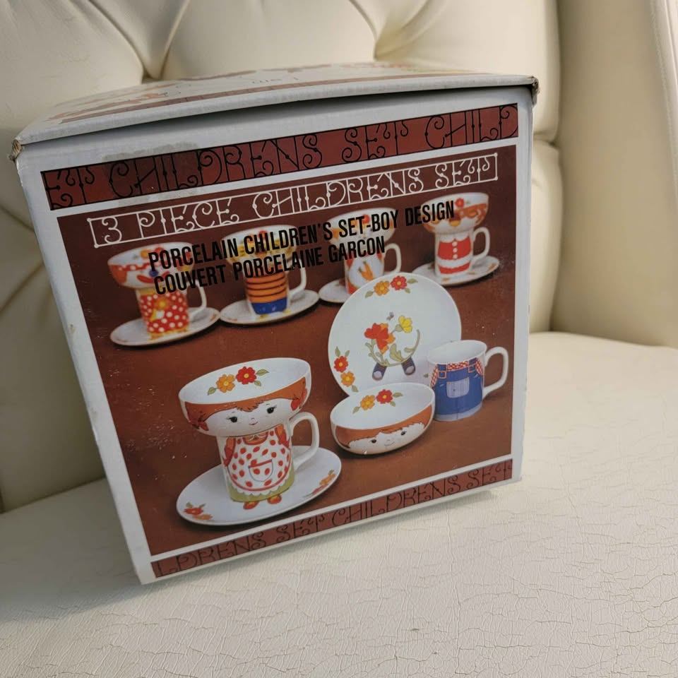 Vintage 3 Piece Porcelain Children's Set - Boy Design - Mug - photo 2