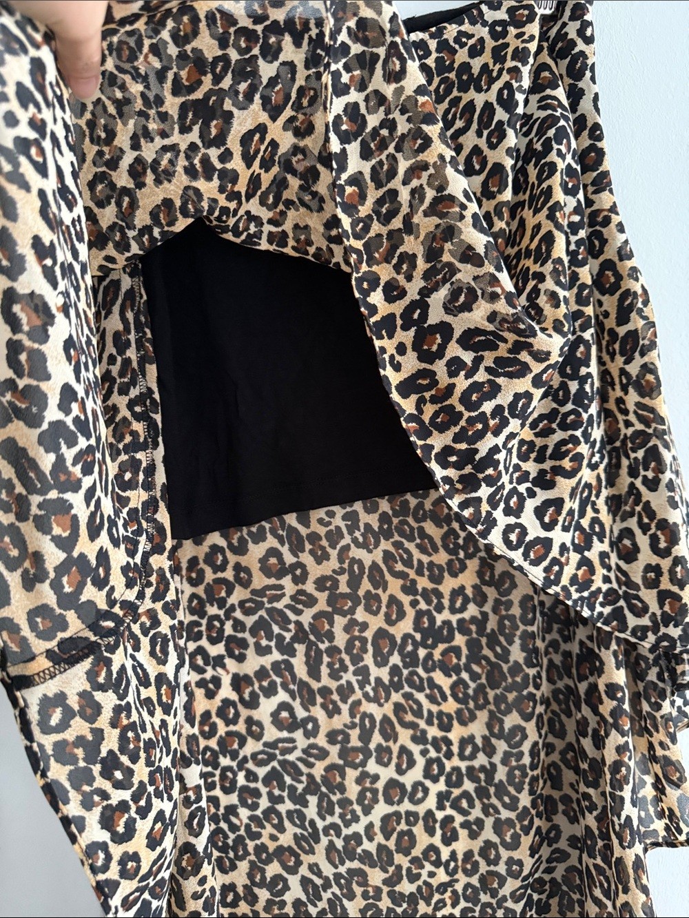 Guess Leopard Print High-Low Skirt - Black & Brown - photo 3