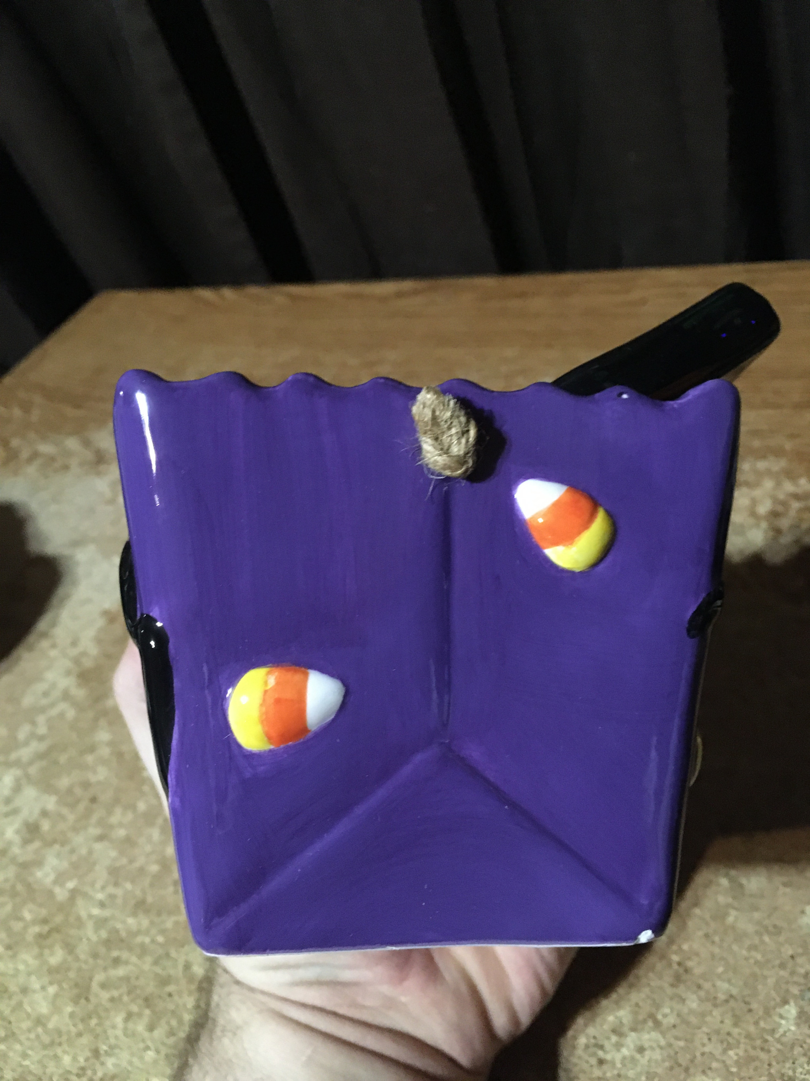 2002 ENESCO DANIEL DELA CRUZ BASKET HALLOWEEN CERAMIC BATS CANDY - photo 4