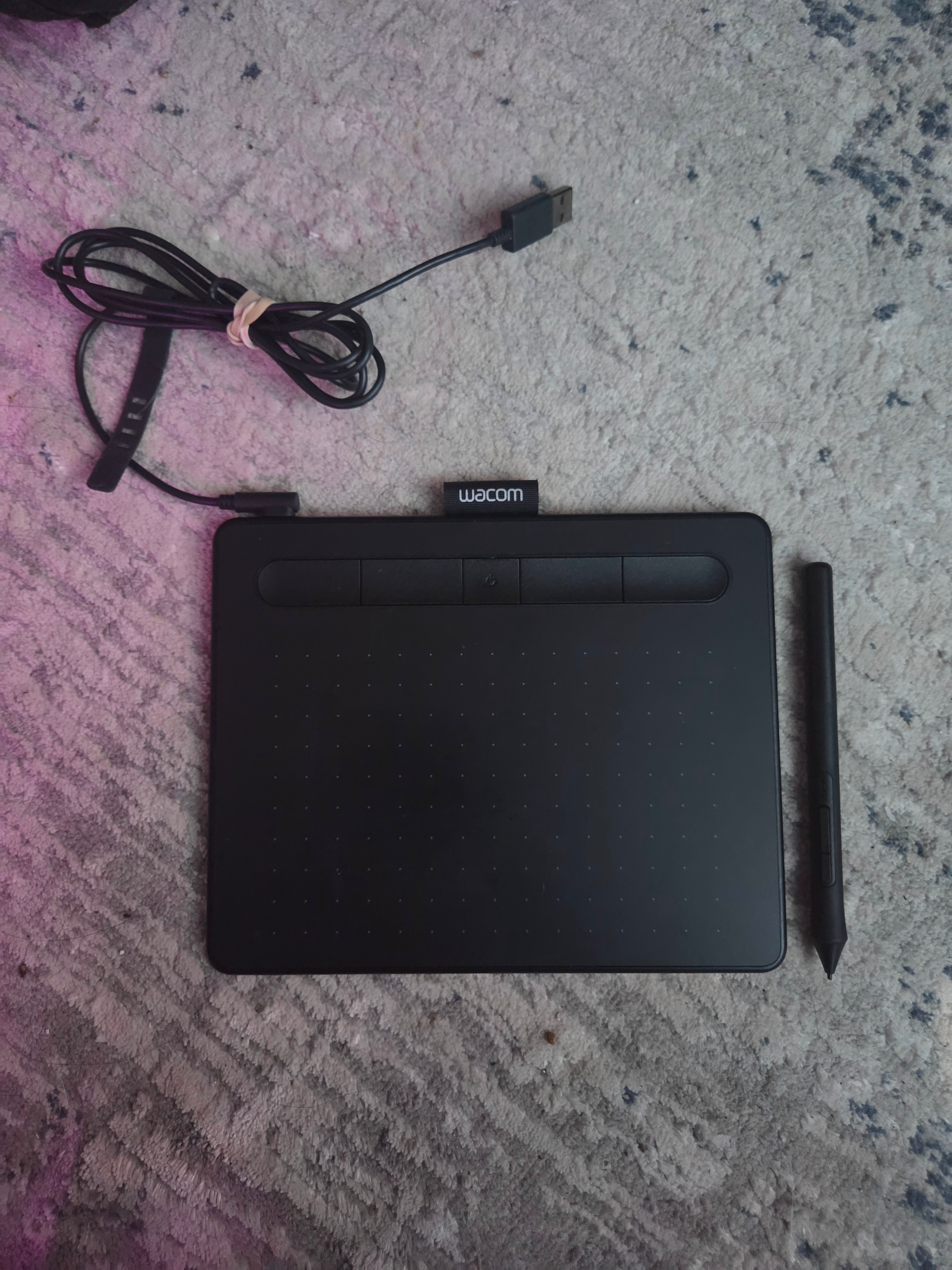 Wacom UCTL4100WLE0 Small Bluetooth Graphics Tablet