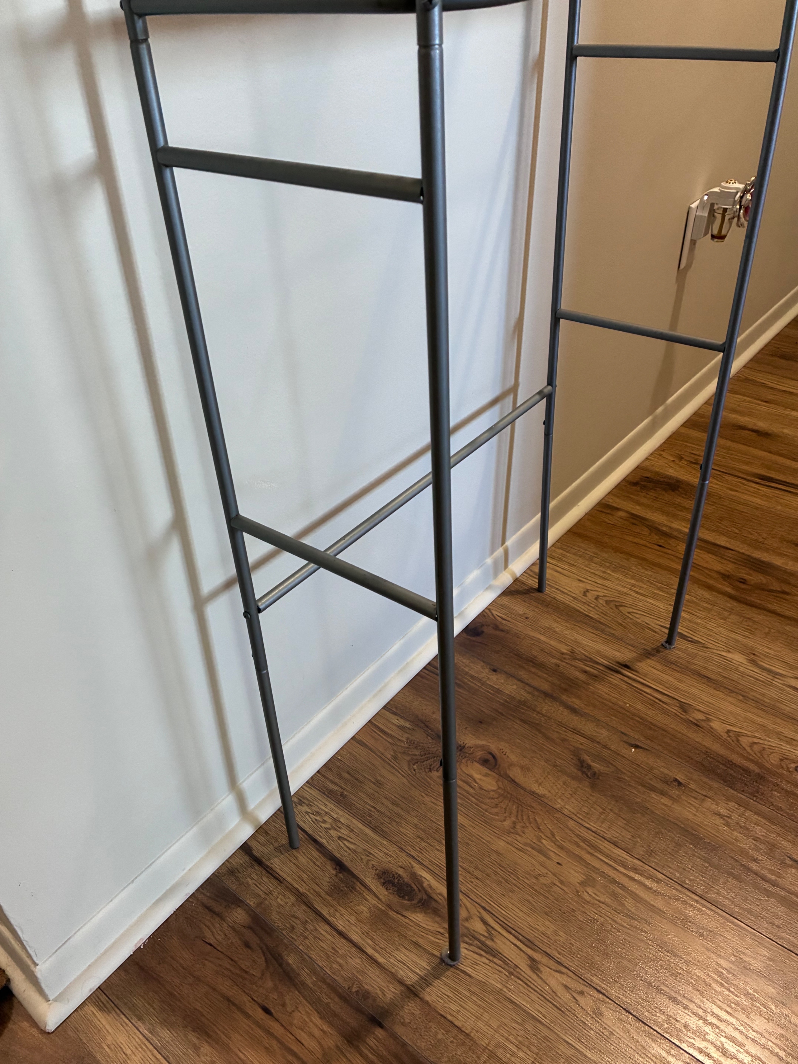 Over toilet decorative stand - photo 3