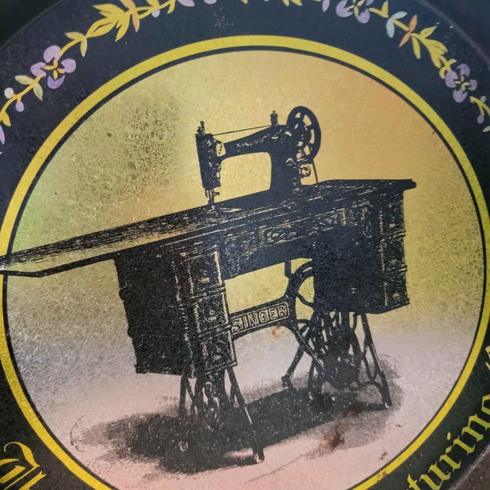The Singer Manufacturing Co Metal Tin 12 inch  Serving Tray - photo 2