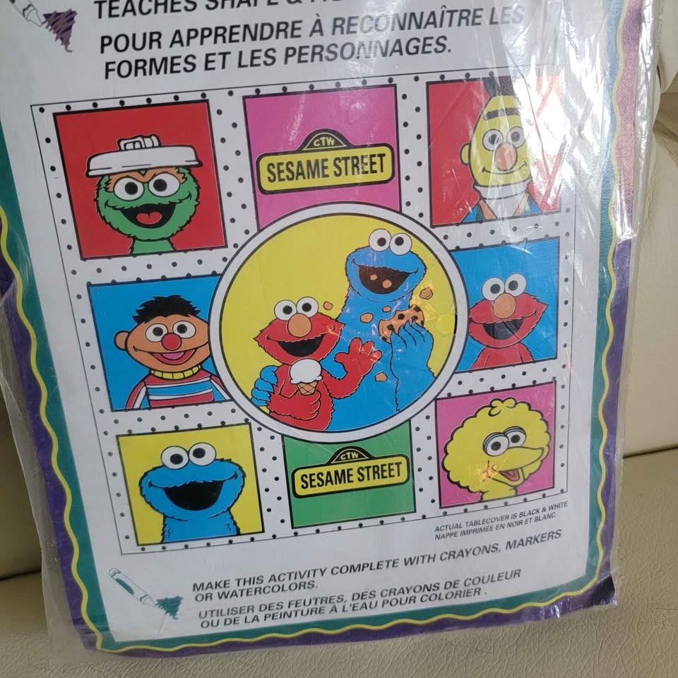 Sesame Street activity coloring tablecover sealed - photo 2