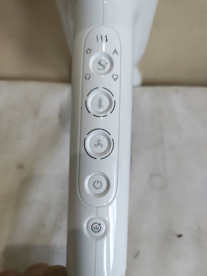 T3 AireLuxe Digital Ionic Professional Blow Hair Dryer - photo 3