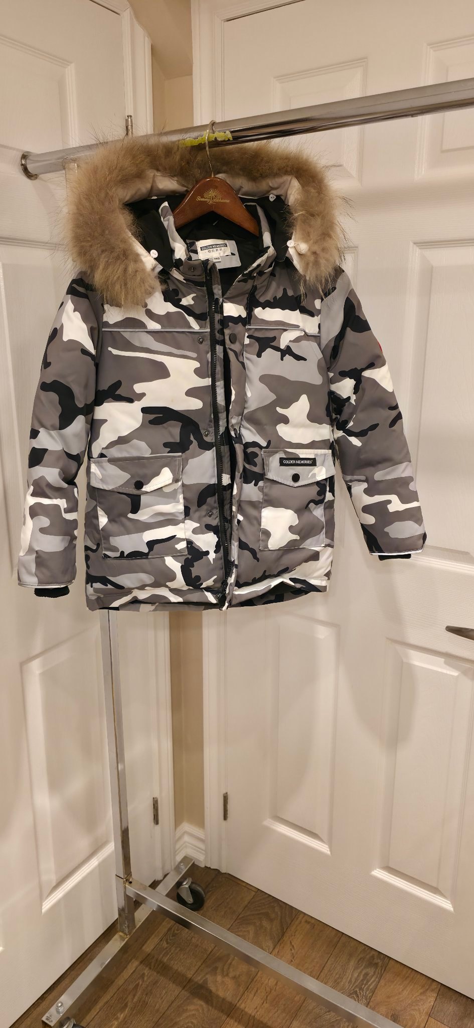 Kids Golden Memories camo winter parka size 140, natural fur