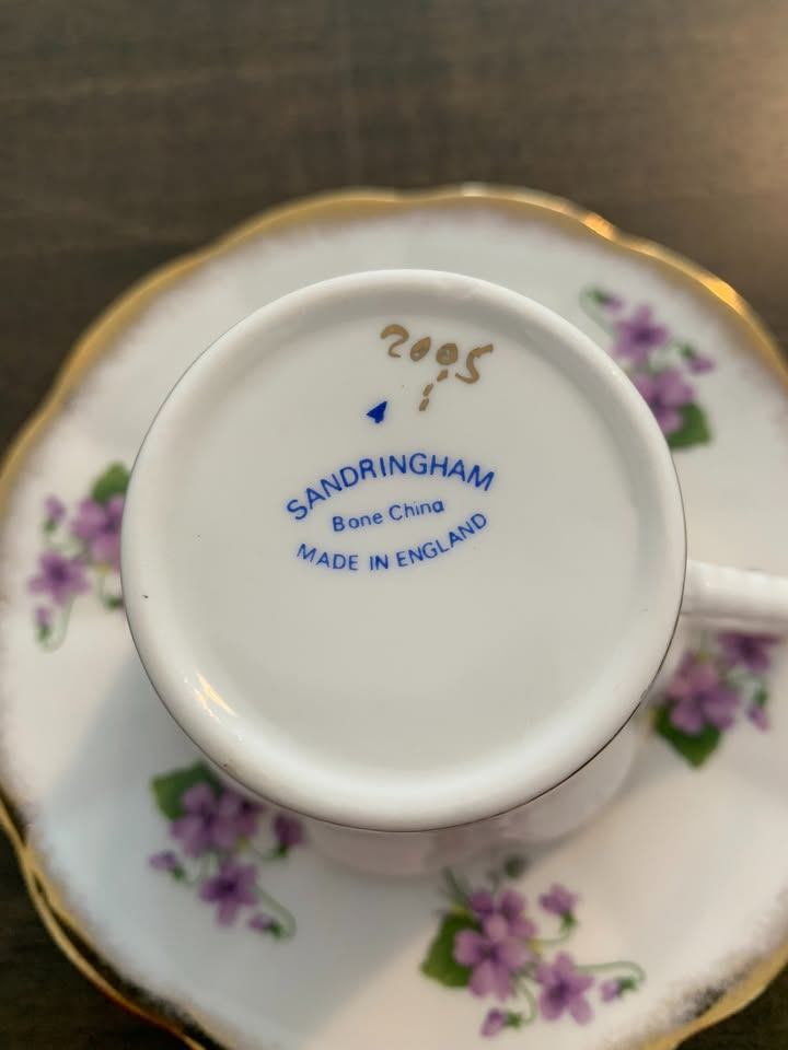 Sandringham Bone China Cup and Saucer Set - photo 3