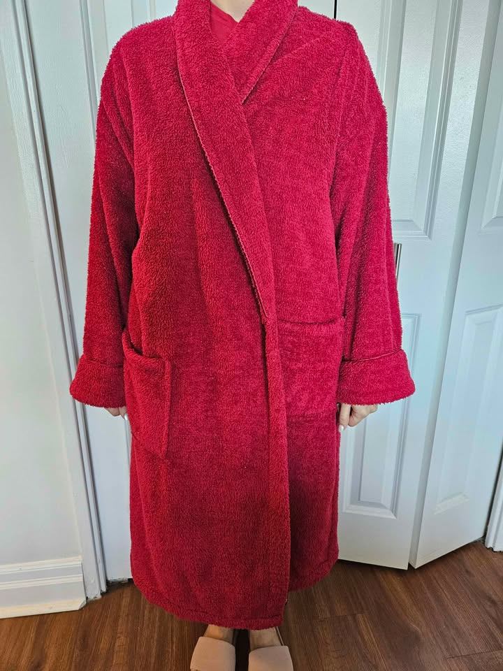 Cozy Women's Red Plush Fleece Robe / Housecoat
