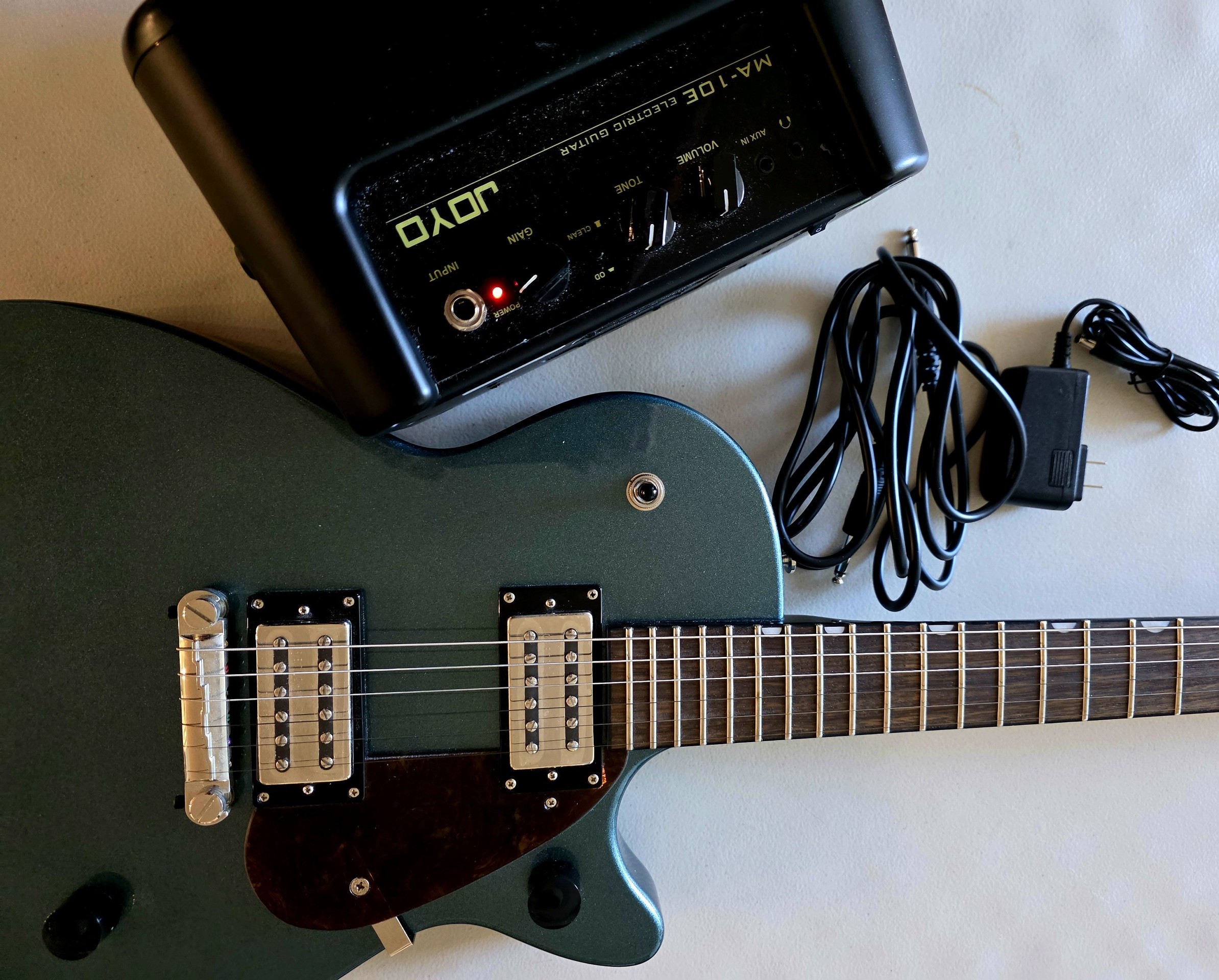 Gretsch Streamliner Jet Club w/ JOYO Small Amp