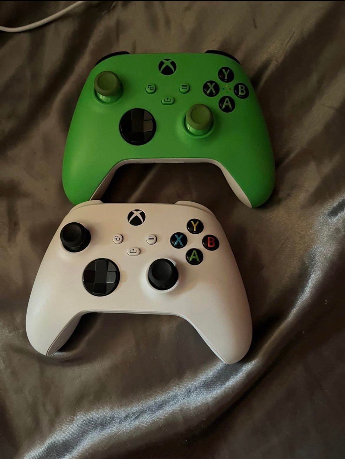 Xbox Series S 1TB - photo 2