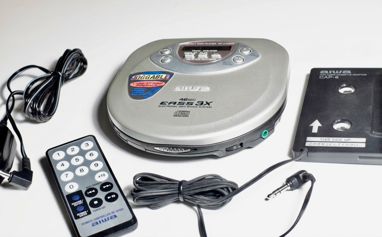 Aiwa XP-V7250C Portable CD Player Car Kit - photo 2
