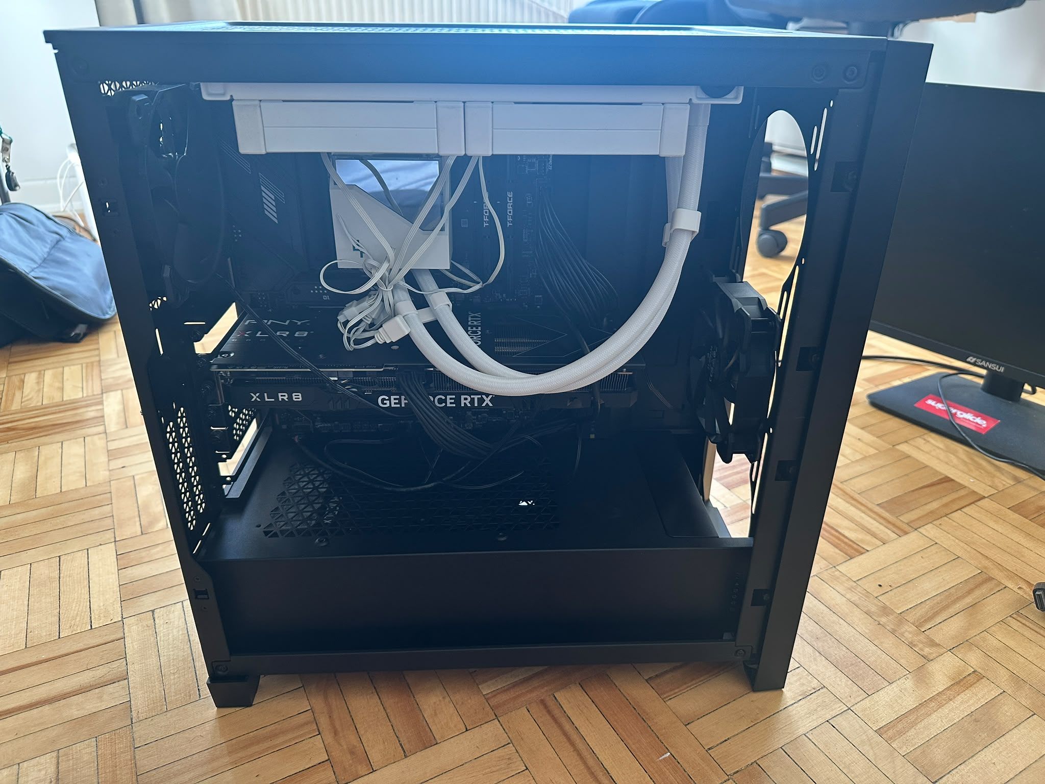 Mid - High End Gaming PC–Ryzen 7 7700X / PNY XLR8 RTX 4070 SUPER - photo 4