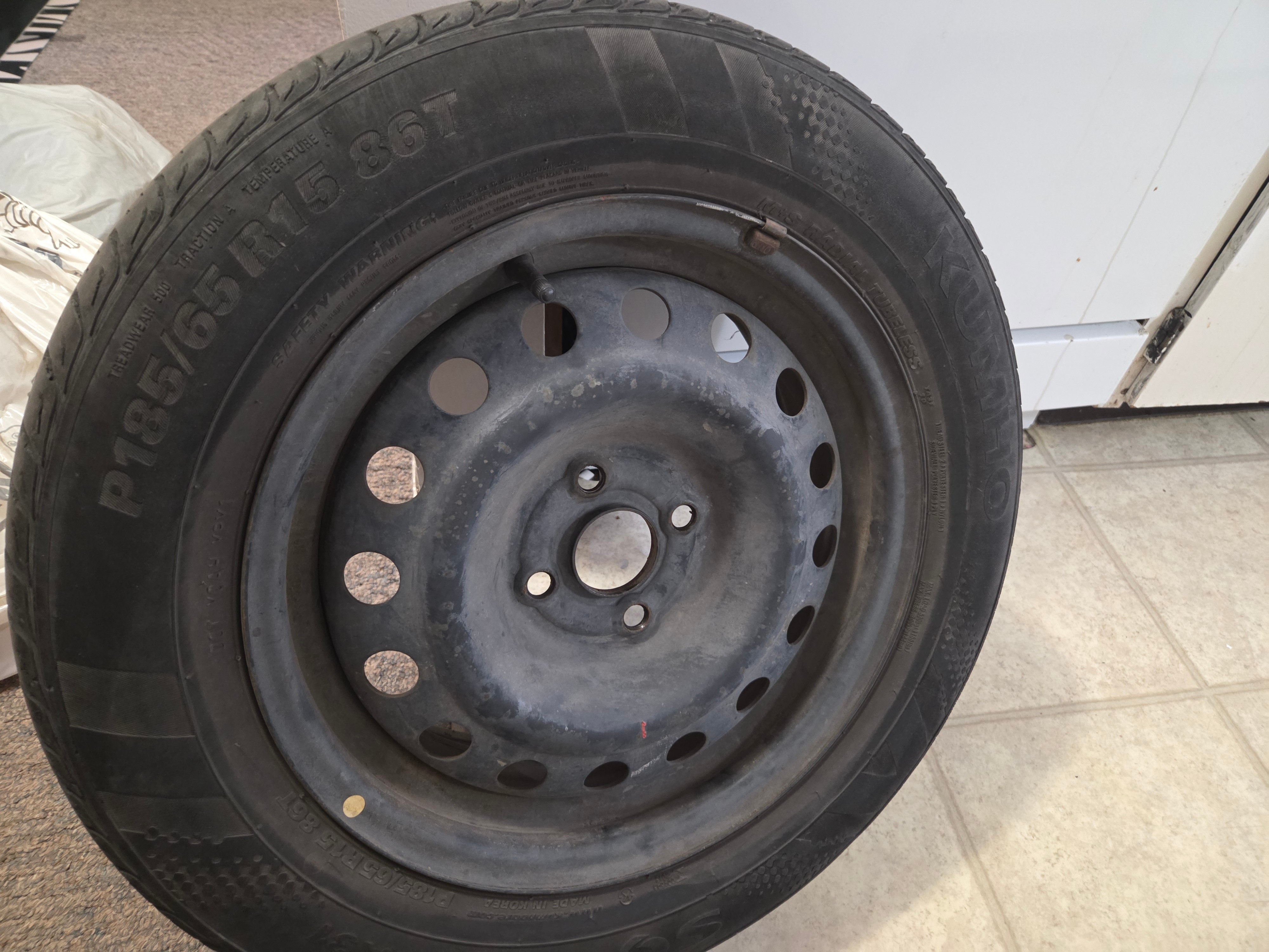 Winter Tires with rim P185/65R15 86T - photo 5
