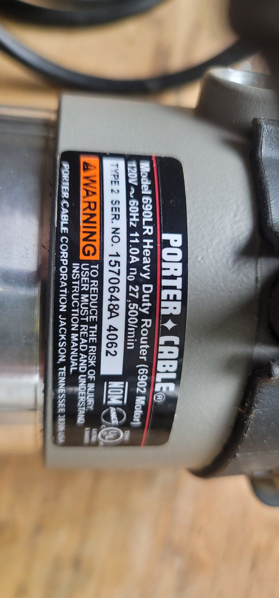 Porter-Cable 690LR Routers (x2) — 1-3/4 HP - photo 3