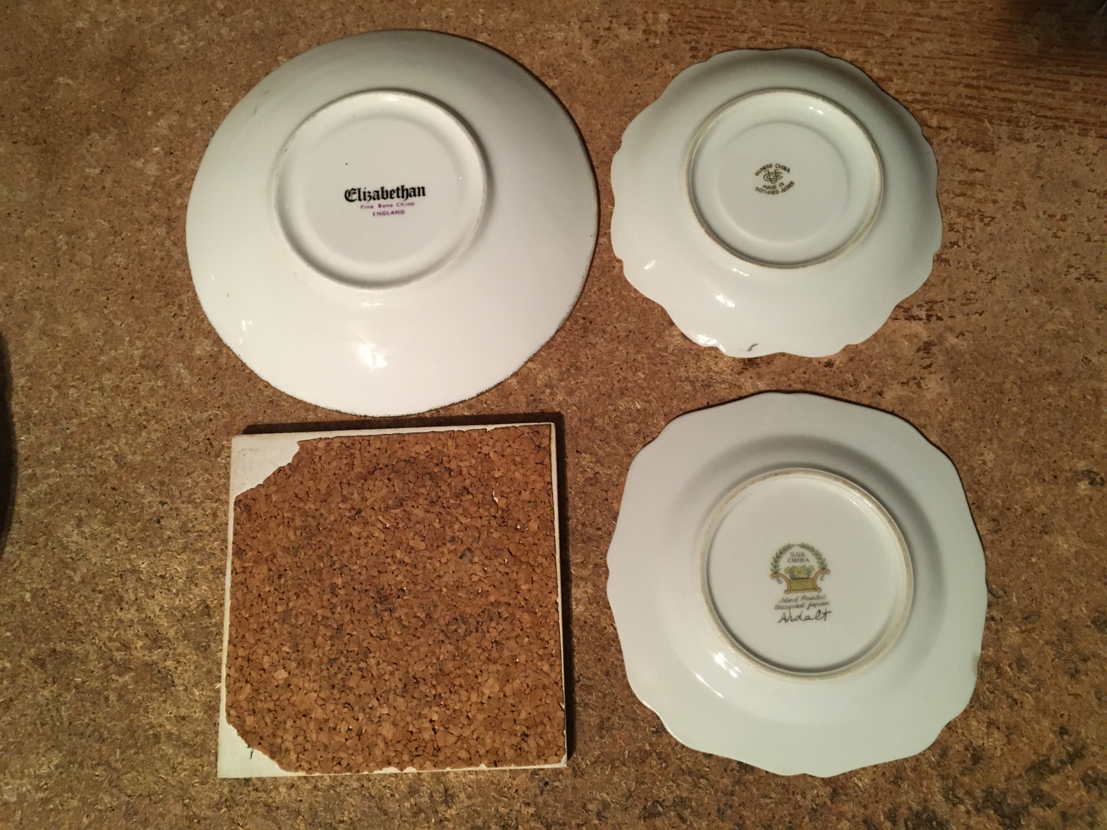 LOT OF 15 PLATES DISHES FLOWERS FLORAL ROSES BUTTERFLIES & MORE - photo 3