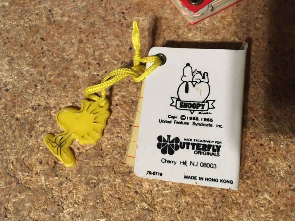 2X VINTAGE SNOOPY WOODSTOCK CHARM PEANUTS MINI POCKET PHONE BOOK - photo 3